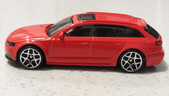 Машинка Базова Hot Wheels '17 Audi RS 6 Avant Factory Fresh 1:64 FJW00 Red - зображення 5