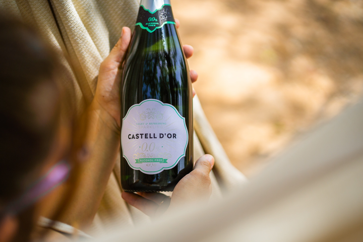 Вино ігристе Castell D'Or Sparkling біле напівсухе 0.75 л Безалкогольне (8437020585217) - зображення 2