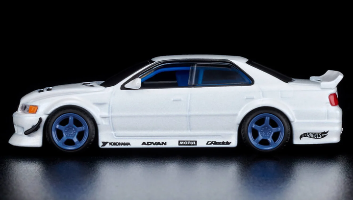 Машинка Premium Hot Wheels 1996 Toyota Chaser JZX100 Elite 64 1:64