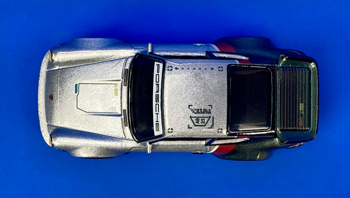 Машинка Premium Hot Wheels Cyberpunk 2077 Porsche 911 Turbo (930) 2022 1:64 HCP04 Black Grey 1шт - изображение 8