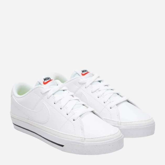 Жіночі кеди низькі Nike NIKEDH3161-101 38.5 Білі (195866275942) - зображення 3