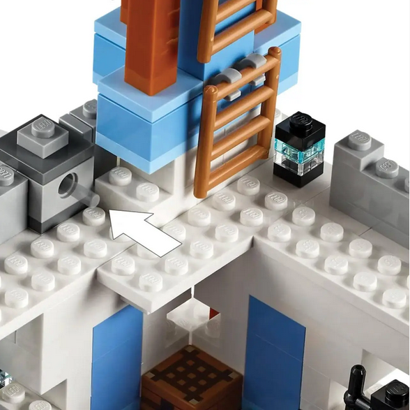 Конструктор MyWorld Minecraft Крижаний замок 530 деталей 23647 A-Toys - зображення 7