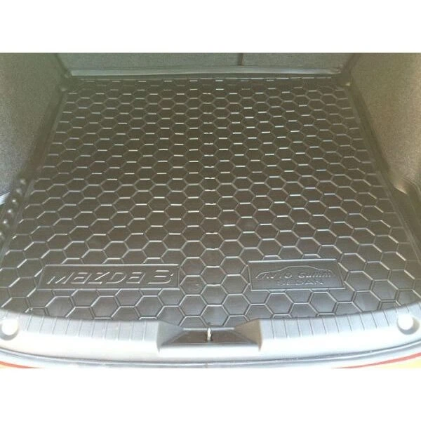 Автомобильный коврик в багажник Avto-Gumm Mazda 3 SD 13- черный Мазда 3 АМ0028951 - изображение 7