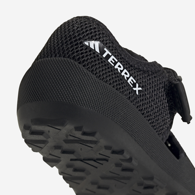 Дитячі спортивні сандалії для хлопчика adidas Terrex Captain Toey I ID2435 22 Чорні (4066761270737) - зображення 8