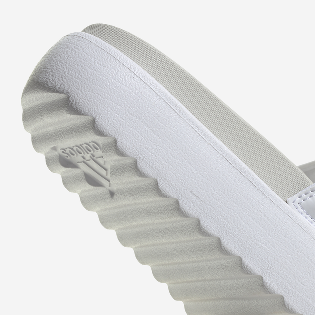 Klapki damskie na platformie adidas Adilette Platform IE9703 40.5 Białe (4066754066637) - obraz 8