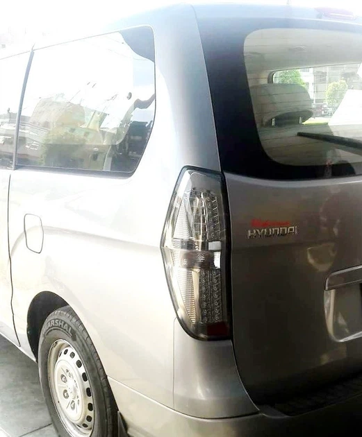 Задние фары альтернативная тюнинг оптика фонари LED на Hyundai Starex H1 хром 08- Хендай Старекс L3550 - изображение 2