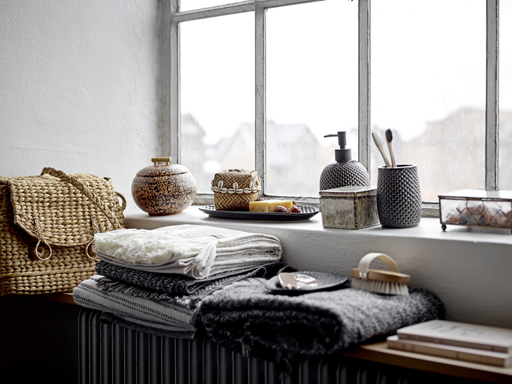 Zestaw łazienkowy Bloomingville Hrin Soap Dispenser Set 3 elementy (5711173251469) - obraz 5