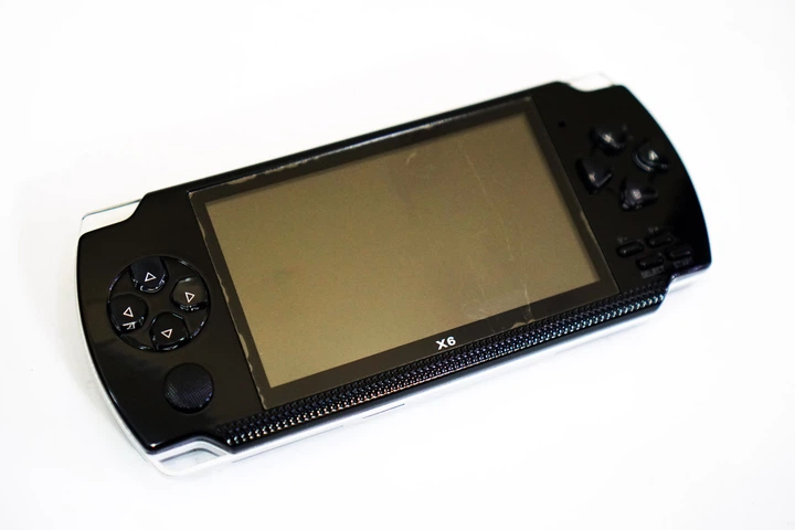 Портативная игровая консоль PSP X6 4.3
