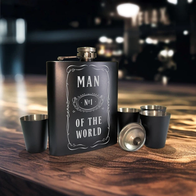 Набір чорна фляга з чарками "Man №1 of the world" , Крафтова коробка - зображення 2