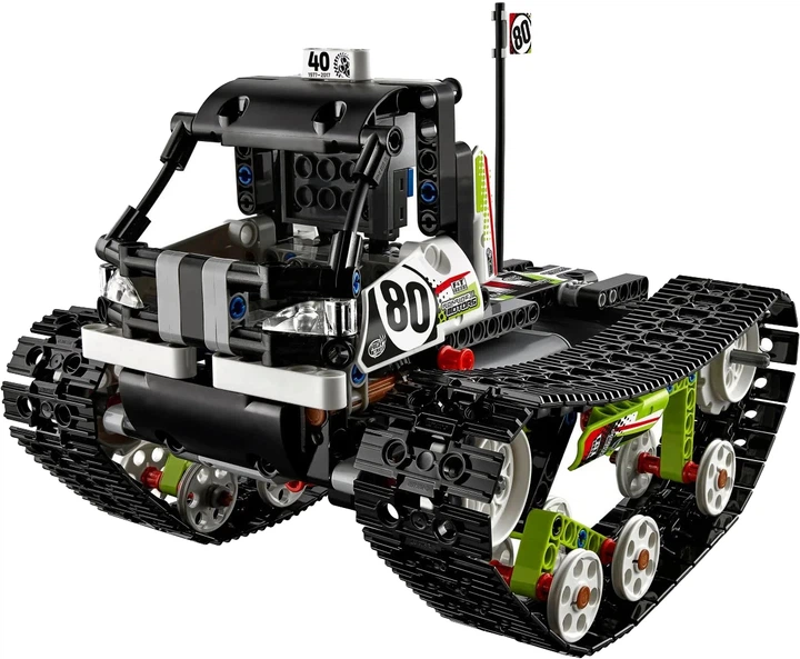 Zestaw klocków LEGO TECHNIC Wyścigówka ze zdalnym sterowaniem 370 elementów (42065) - obraz 5