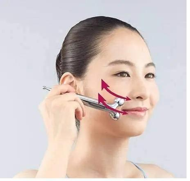 【tonko】ReFa CARAT RAY Маcсажер для лица и тела микротоковый ReFa CARAT RAY FACE
