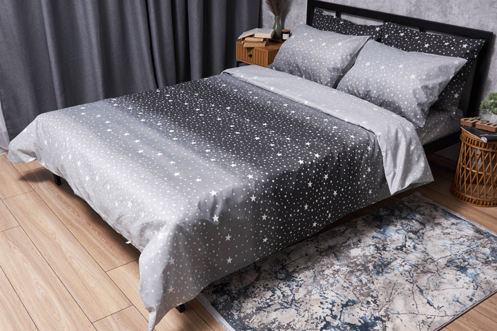 Акція на Комплект постільної білизни Moon&Star Сімейний 2x143x210 см наволочки 2х40х60 см Starry Night Мікросатин (MS-820005135) від Rozetka