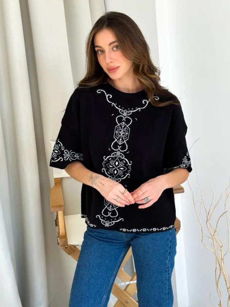 Вышиванка женская с узором ARTKNIT 2T-SH2024 S-М Черная (4823093461130) - Фото 1 Вышиванка женская с узором ARTKNIT 2T-SH2024 S-М Черная (4823093461130) - изображение 1