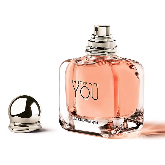 香水(女性用) EMPORIO ARMANI In Love With You 100ml Парфюмированная вода для женщин Giorgio Armani Emporio Armani In