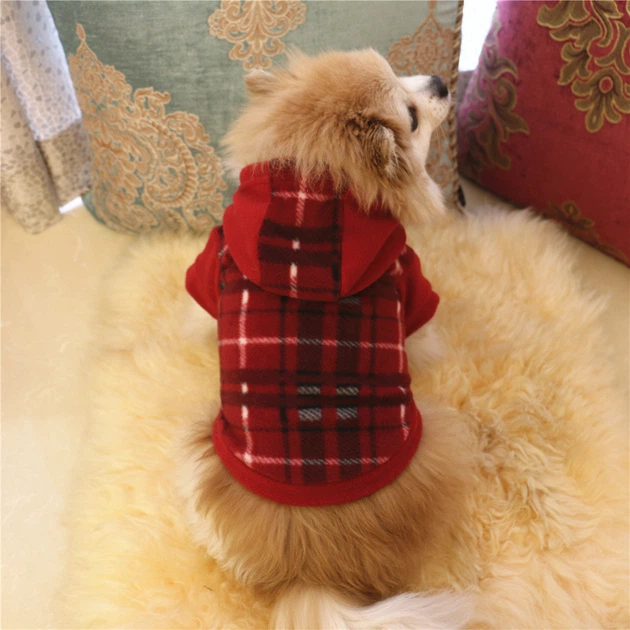 Теплое худи для котов и кошек с капюшоном Pet Style "Клетка" Красная S - Фото 3 Теплое худи для котов и кошек с капюшоном Pet Style "Клетка" Красная S - изображение 3