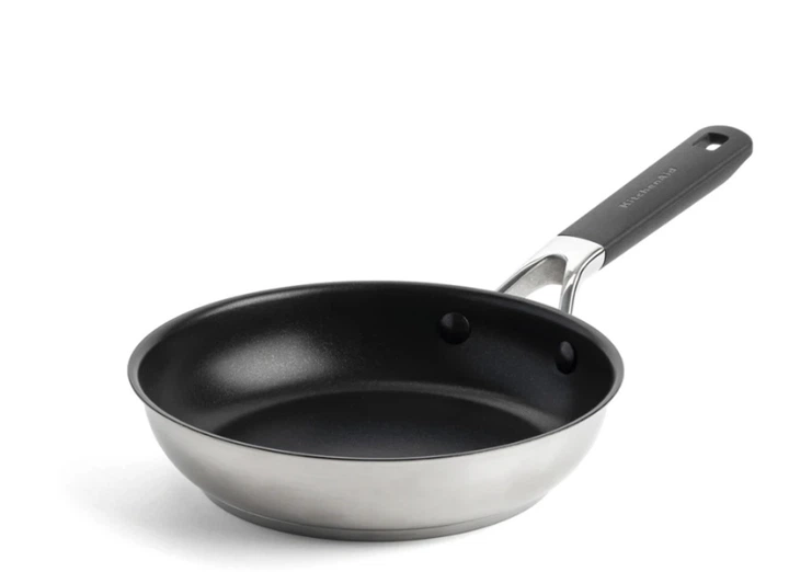 Сковорода універсальна KitchenAid CSS CC005700-001 20 см срібляста - Фото 1 Сковорода універсальна KitchenAid CSS CC005700-001 20 см срібляста - изображение 1