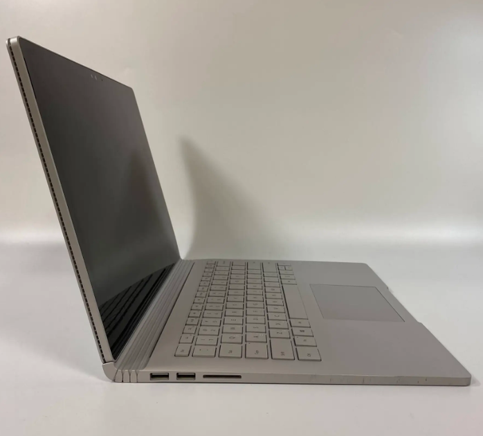 Ультрабук Б-клас Microsoft Surface Book 2 / 13.5" (3000х2000) IPS Touch / Intel Core i5-8350U (4 (8) ядра по 1.7 - 3.6 GHz) / 8 GB DDR3 / 256 GB SSD / Intel HD Graphics 620 / WebCam / Одна АКБ б/в - зображення 5