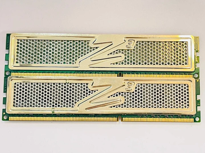 Оперативная память OCZ DDR3 2Gb Kit (2*2Gb) 1333MHz PC3-10600 Б/У - Фото 3 Оперативная память OCZ DDR3 2Gb Kit (2*2Gb) 1333MHz PC3-10600 Б/У - изображение 3