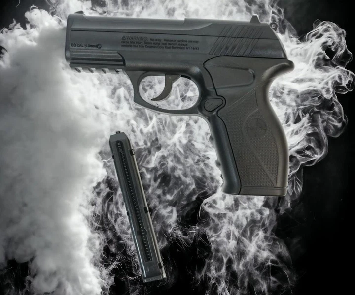 Пневматичний пістолет Crosman C11 (Кросман С11) 146 м/с - зображення 5
