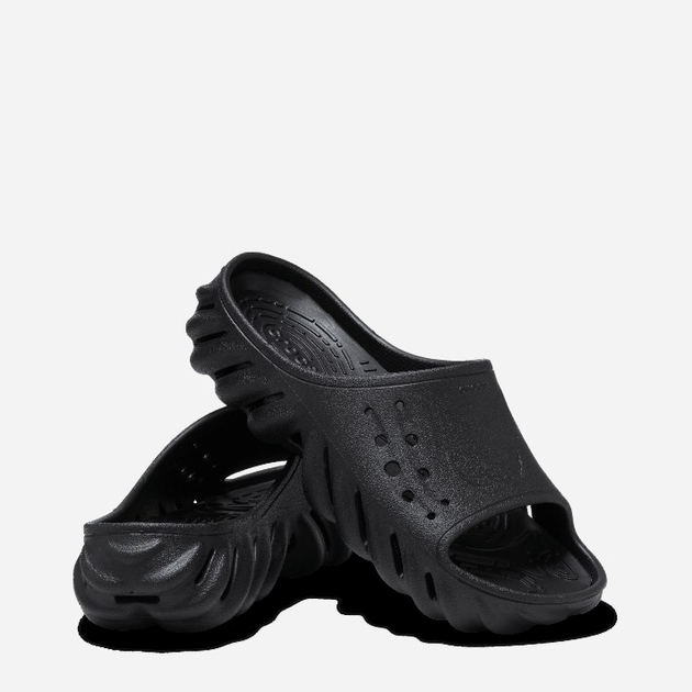 Дитячі шльопанці для хлопчика Crocs CR208185-BLK 32-33 J1 Чорні (196265306459) - зображення 2