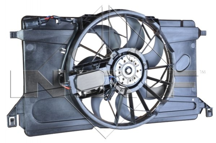 Вентилятор охлаждения двигателя NRF 47266 Ford Focus, C-Max; Mazda 3 1306759, 3M5H8C607SB, 3M5H8C607YG - изображение 1