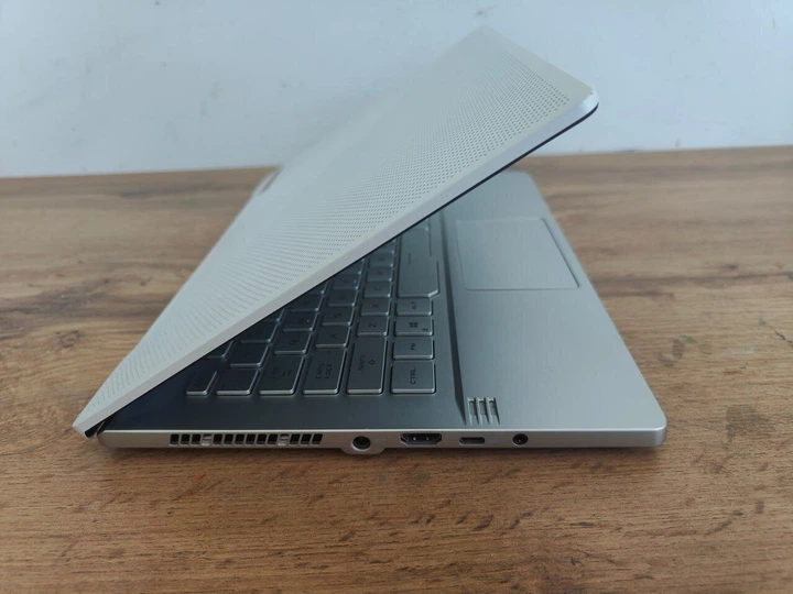 Ігровий ноутбук Asus ga401q / 14" (1920x1080) IPS / AMD Ryzen 9 5900HS (8 (16) ядер по 3.0 - 4.6 GHz) / 16 GB DDR4 / 1000 GB SSD / nVidia GeForce RTX 3060, 6 GB GDDR6, 192-bit / WebCam / Windows 10 Home б/в - Фото 7 Ігровий ноутбук Asus ga401q / 14" (1920x1080) IPS / AMD Ryzen 9 5900HS (8 (16) ядер по 3.0 - 4.6 GHz) / 16 GB DDR4 / 1000 GB SSD / nVidia GeForce RTX 3060, 6 GB GDDR6, 192-bit / WebCam / Windows 10 Home б/в - зображення 7