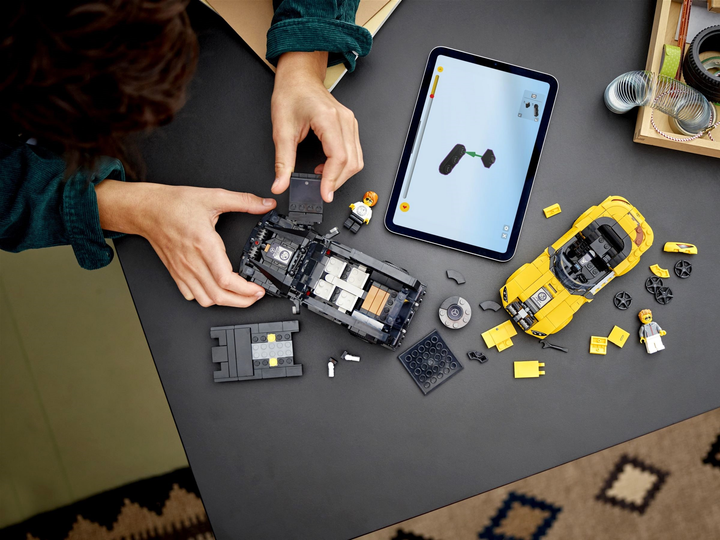 Конструктор LEGO Speed Champions Mercedes-AMG G 63 i Mercedes-AMG SL 63 808 деталей (76924) - зображення 8