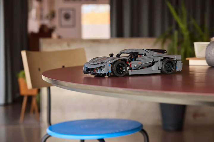 Конструктор LEGO Technic Сірий гіперкар Koenigsegg Jesko Absolut 801 деталь (42173) - зображення 4