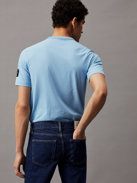 Koszulka męska bawełniana Calvin Klein Jeans J30J323484-CEZ L Błękitna (8720109368550) - obraz 2