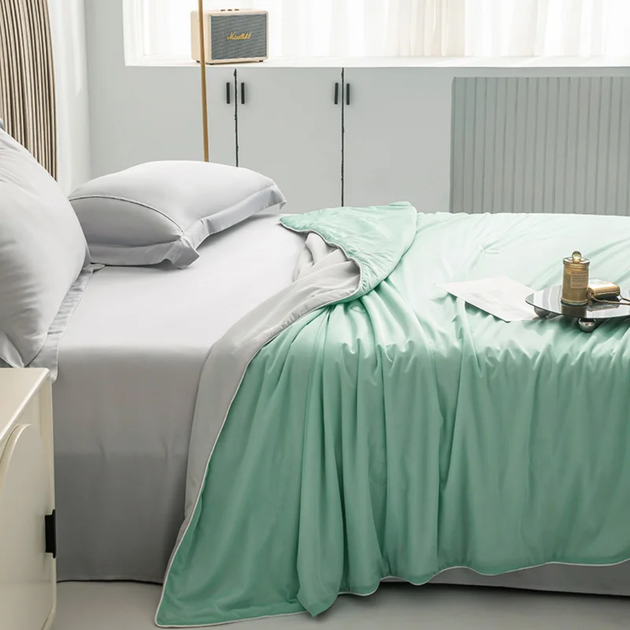 Двухстороннее летнее одеяло с охлаждающей тканью Diana Textile 150x200 см мятный - изображение 3