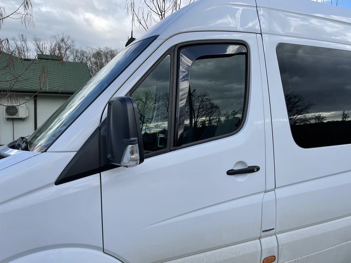Дефлекторы окон (ветровики) HEKO для Mercedes Sprinter 2006-2017 / VW Crafter 2D вставные 2 шт - изображение 3