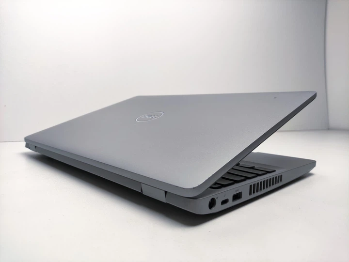 Ноутбук Dell Precision 3551 15.6