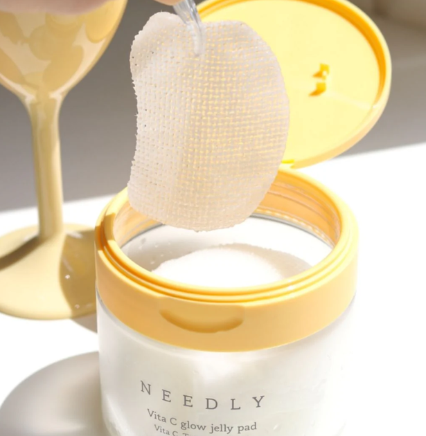 Зволожувальні тонер-педи для сяйва шкіри Needly Vita C Glow Jelly Pad 60 шт - зображення 5