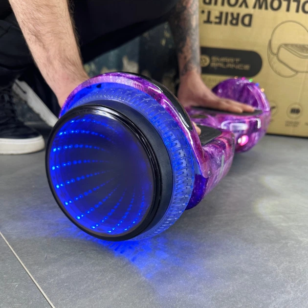 Гироборд SMART BALANCE U6 Infinity 2024 Фиолетовый космос с музыкой и LED-подсветкой колес - изображение 7