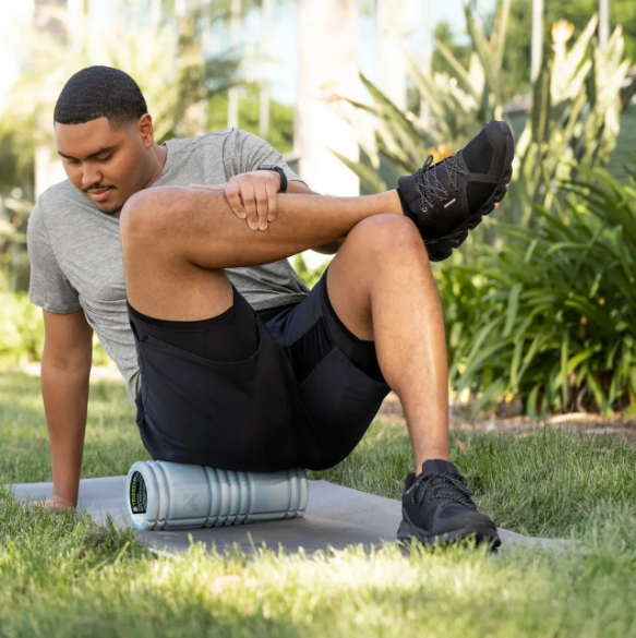 Масажний циліндр Recycled GRID 1.0 Foam Roller Trigger Point, 33 см 10970 - изображение 3