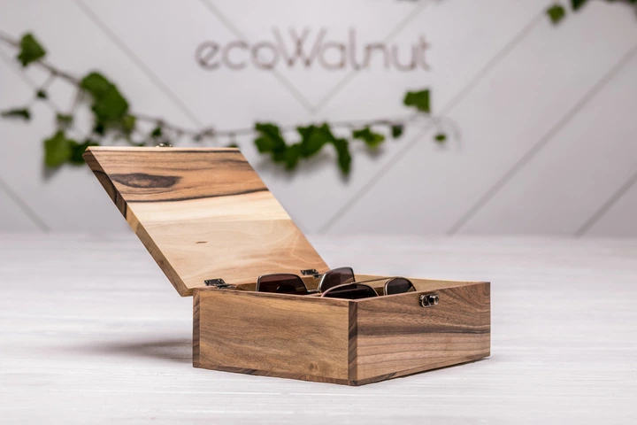 Персонализированный деревянный органайзер подставка для очков EcoWalnut Деревянный футляр для 2 пар очков с деревянной крышкой - изображение 9