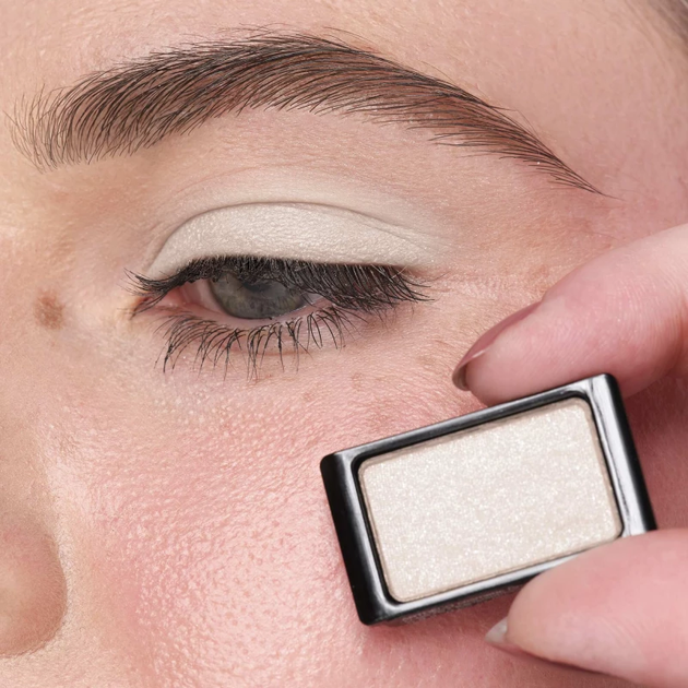 Тіні для повік ARTDECO Eyeshadow Glam №313 Glam White (4019674303139) - Фото 2 Тіні для повік ARTDECO Eyeshadow Glam №313 Glam White (4019674303139) - зображення 2