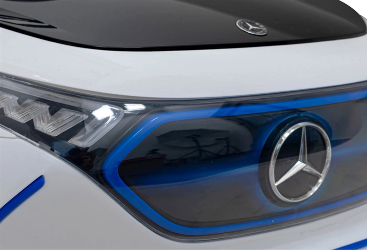 Електромобіль для дітей Ramiz Mercedes Benz AMG EQA Білий (5903864955477) - зображення 14