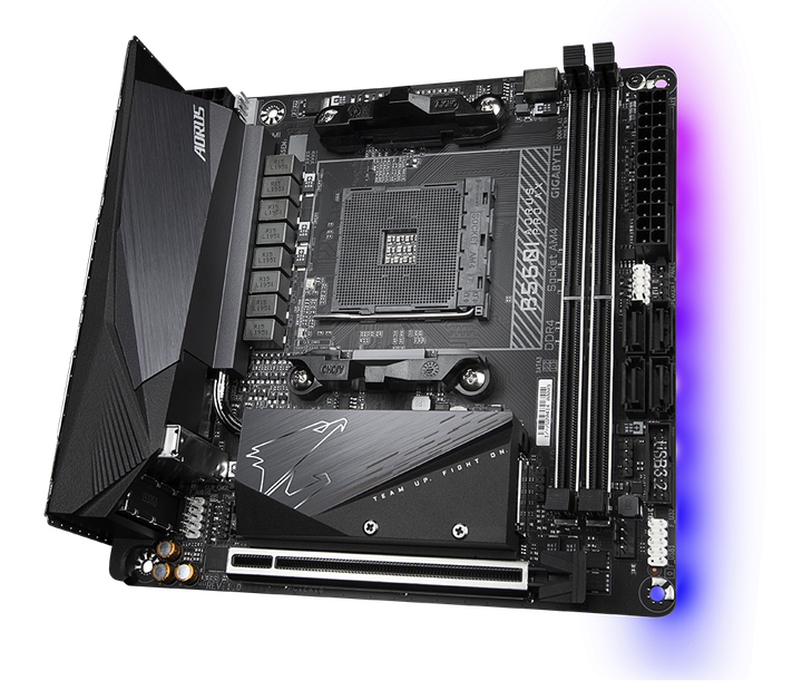 Материнська плата Gigabyte B550I AORUS PRO AX - изображение 3
