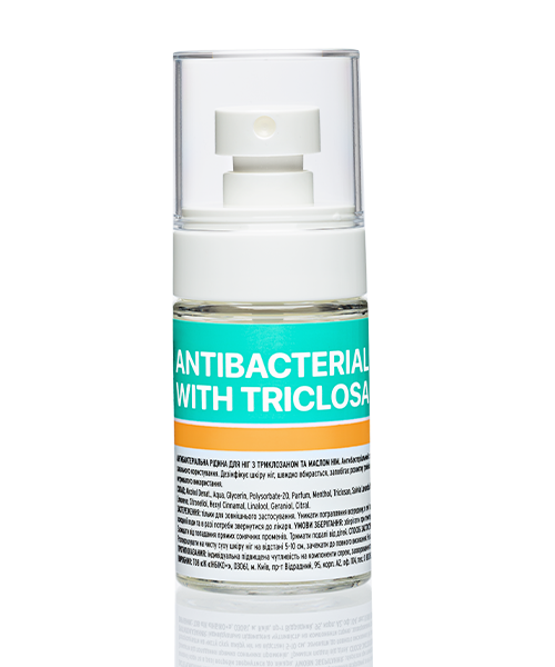 Kodi Professional Antibacterial Spray With Triclosan з тріклозаном та олією нім Антибактеріальна рідина для ног 70 мл - Фото 1 Kodi Professional Antibacterial Spray With Triclosan з тріклозаном та олією нім Антибактеріальна рідина для ног 70 мл - зображення 1