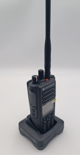 Рація Motorola DP 4801E VHF 136-174МГц MotoTRBO+ ліцензія АЕS256+ Bluetooth, WiFi та GPS - зображення 3