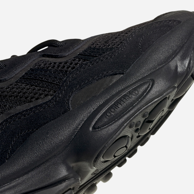 Чоловічі кросівки adidas Originals Ozweego EE6999 (9UK) 43.5 Чорні (4061622583278) - зображення 9