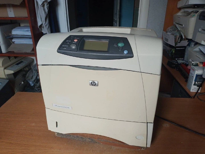 Принтер HP LaserJet 4350dtn / Лазерний монохромний друк / 1200x1200 dpi / A4 / 55 стор/хв / USB 2.0, Ethernet / Дуплекс б/в - зображення 2