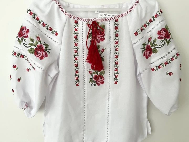 Вышиванка для девочки Арт. Кристина 104р белая с розовой вышивкой Olana - Фото 1 Вышиванка для девочки Арт. Кристина 104р белая с розовой вышивкой Olana - изображение 1