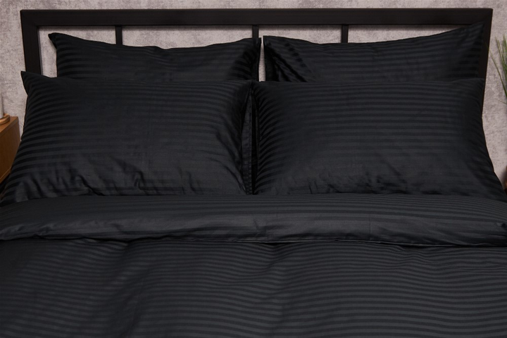 Акція на Набір наволочок Moon&Star Satin Stripe Midnight Luxe 50х50 2 шт (MS-840000650) від Rozetka