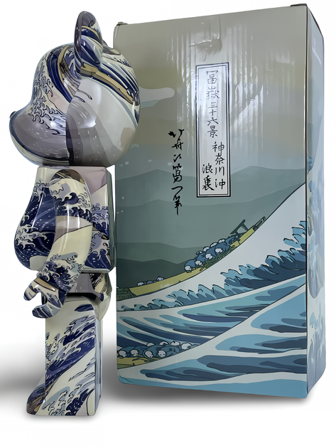 Статуетка Bearbrick x Kanagawa Surf 400% 28 см Medicom Toy Могутні хвилі - зображення 3