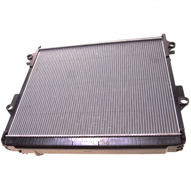 Радіатор охолодження двигуна SATO TECH R12351 Toyota Land Cruiser 1640050832, 1640050384, 1640050383 - зображення 2