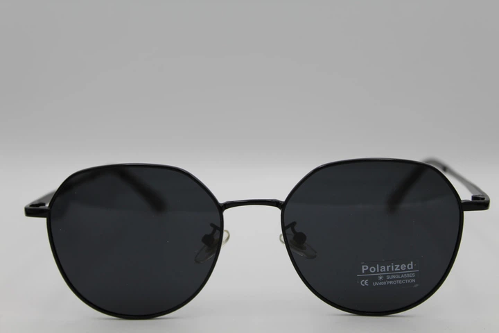 Елегантні сонцезахисні окуляри Polarized 395 c3 - Фото 1 Елегантні сонцезахисні окуляри Polarized 395 c3 - зображення 1