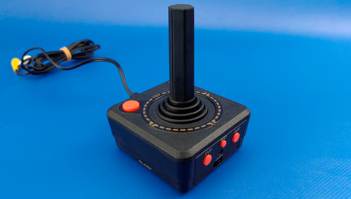 Консоль Atari 10 In 1 Plug & Play Black Б/У - изображение 5