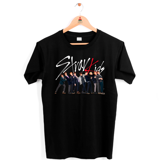 Футболка чорна з принтом "Група Stray Kids. Фелікс, Чанбін, Лі Но, Хан, Сінмін, Айєн, Бан Чан" Push IT S ФП012452S - Фото 1 Футболка чорна з принтом "Група Stray Kids. Фелікс, Чанбін, Лі Но, Хан, Сінмін, Айєн, Бан Чан" Push IT S ФП012452S - зображення 1